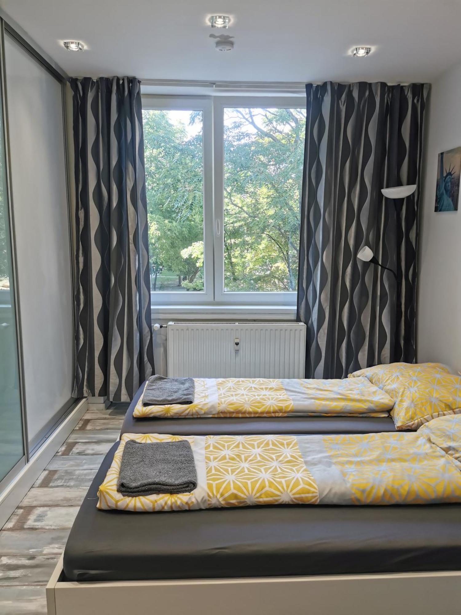 Modry Apartman, Racianska 29, ברטיסלאבה מראה חיצוני תמונה